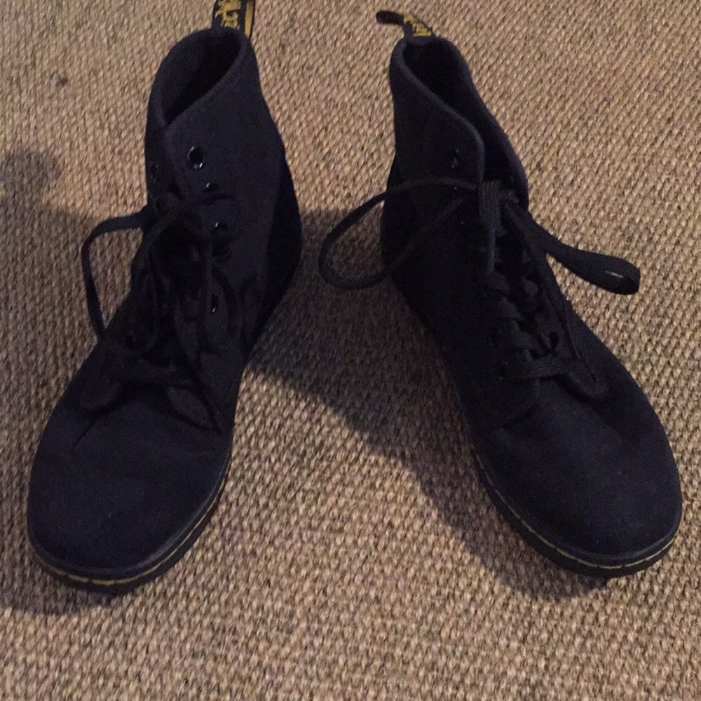 Dr. Marten’s Shoreditch Canvas Boots